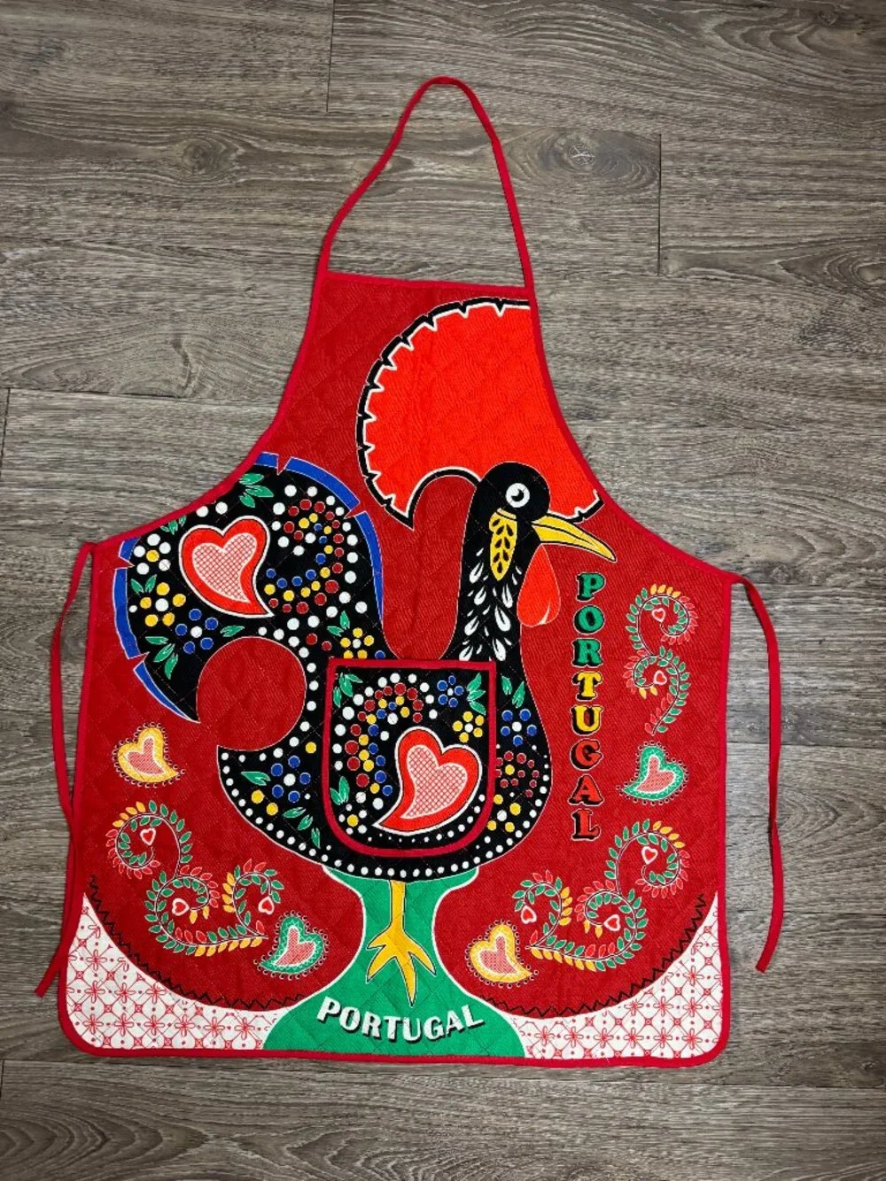Portuguese Galo de Barcelos Rooster Quilted Kitchen Apron Red Portugal Folk Art
